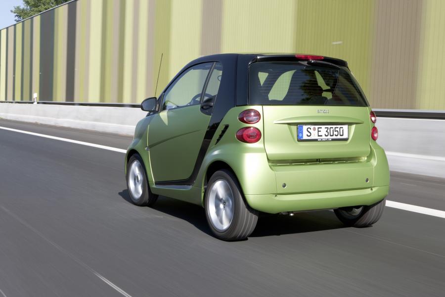 Smart ForTwo 2010 года  (фото 21 из 43)